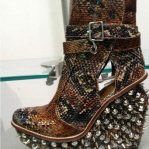 Jeffrey Campbell size 8.5 (discontinued)